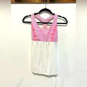 lululemon athletica tank pink/white with stripes, built in bra Size 6 EUC
